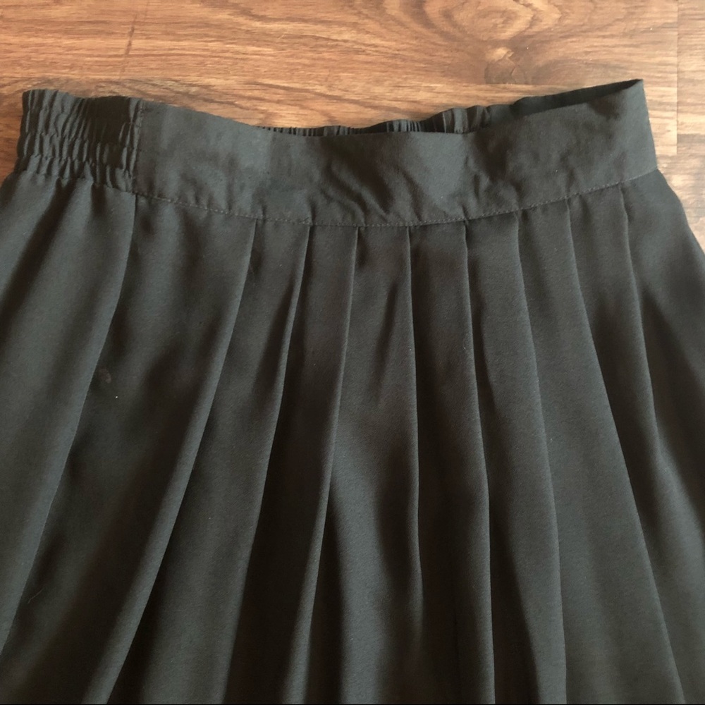 Vintage Black Chiffon Pleated Lined Pull-on Skirt Size 12 - Picture 4 of 13